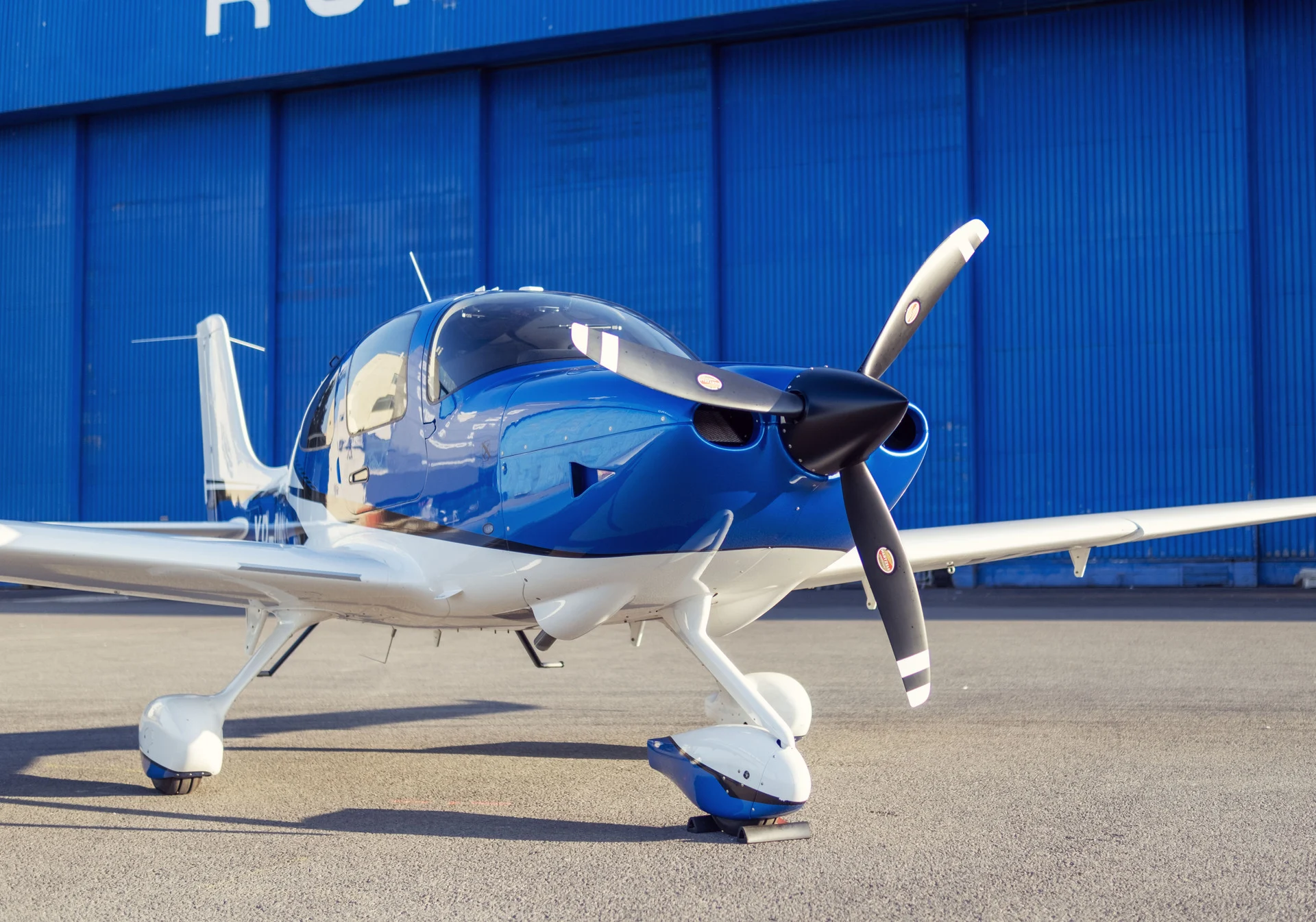 Cirrus training fleet on the ramp